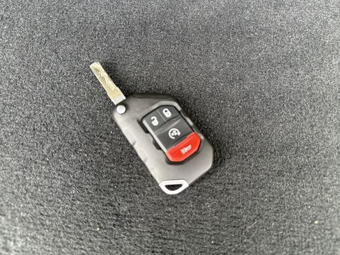 Used 2022 Jeep Wrangler Unlimited Sport AWD/4WD image 30