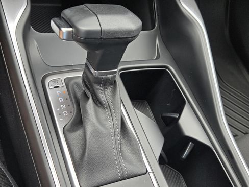 New 2025 Kia Sorento LX image 29