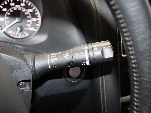 Used 2023 Nissan Armada Platinum w/ Captain's Chairs Package image 28