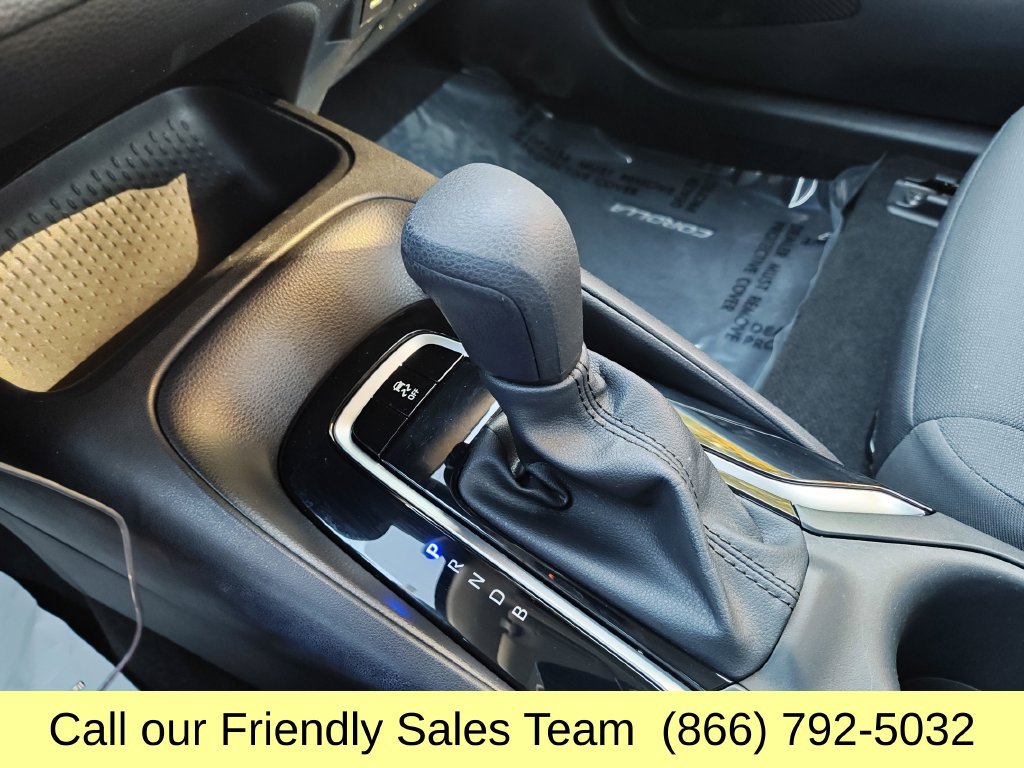 Used 2024 Toyota Corolla LE FWD image 22