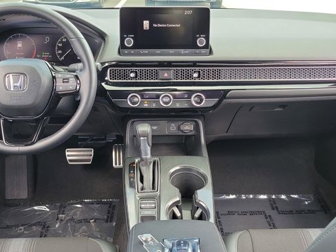 Used 2024 Honda Civic Sport image 29