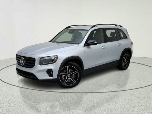 Certified 2026 Mercedes-Benz GLB 250 image 1