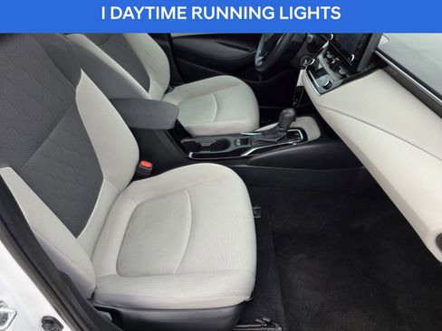 Used 2022 Toyota Corolla LE image 13