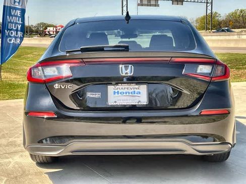 Certified 2023 Honda Civic LX image 6