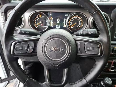 Certified 2022 Jeep Wrangler Unlimited Sport image 16