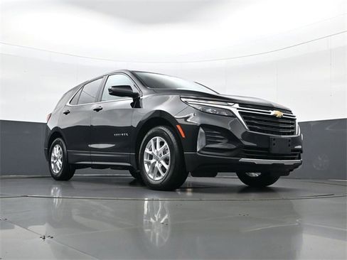 Used 2024 Chevrolet Equinox LT image 23