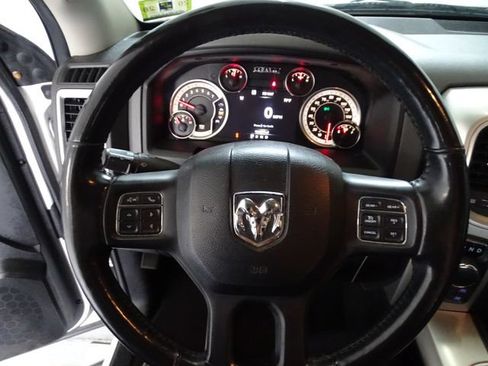 Used 2019 RAM 1500 Big Horn AWD/4WD image 6