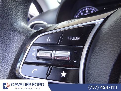 Used 2022 Kia Forte LXS w/ LXS Technology Package FWD image 14