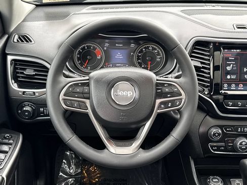 Used 2022 Jeep Cherokee Limited AWD/4WD image 12