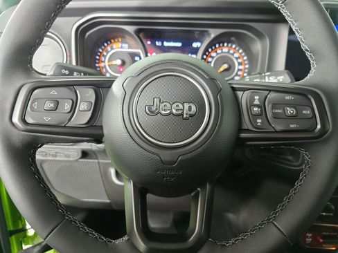 New 2026 Jeep Wrangler Unlimited Rubicon image 19