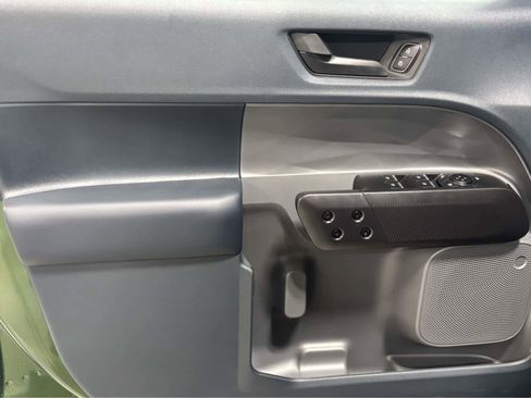 New 2025 Ford Maverick XLT w/ XLT Luxury Package image 17