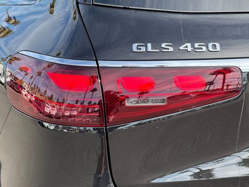New 2026 Mercedes-Benz GLS 450 4MATIC image 14