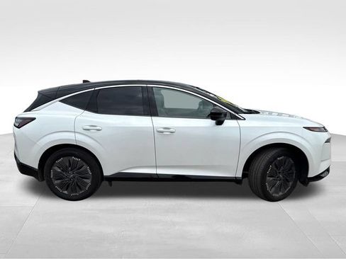 Certified 2026 Nissan Murano Platinum w/ Cargo Package AWD/4WD image 9