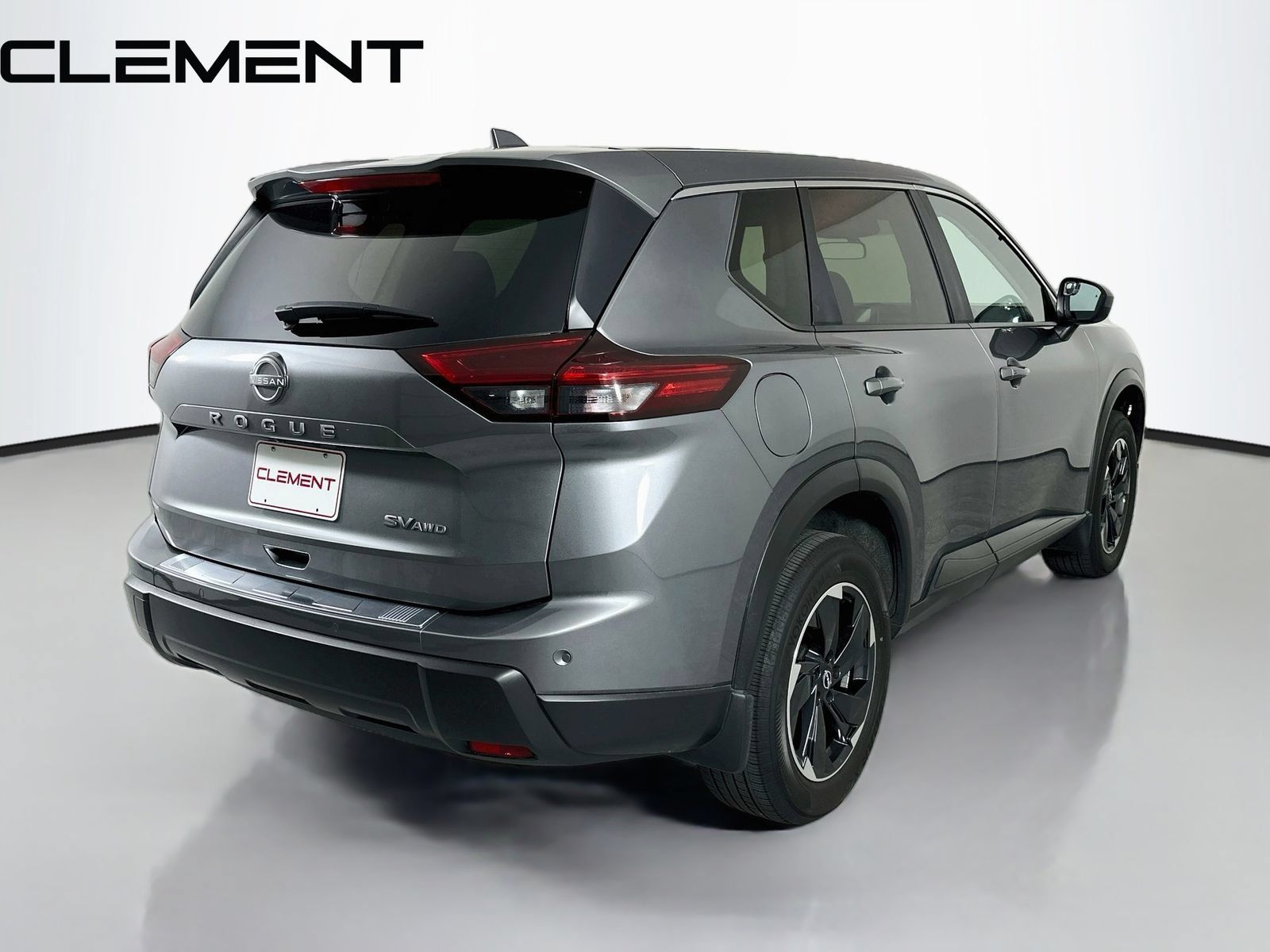 Used 2024 Nissan Rogue SV AWD/4WD image 7