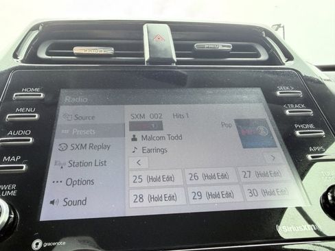 Used 2022 Toyota Prius AWD image 13