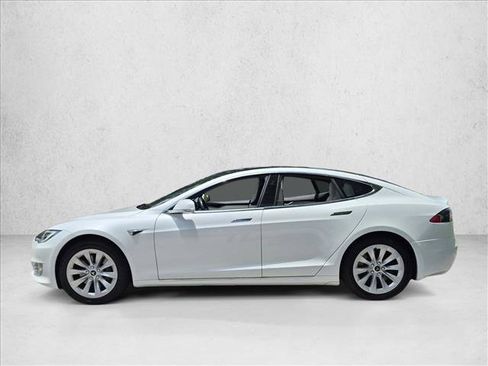 Used 2020 Tesla Model S Long Range AWD/4WD image 9