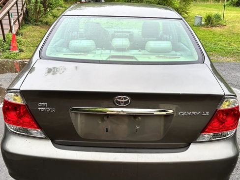 Used 2005 Toyota Camry LE image 5