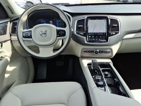 Certified 2024 Volvo XC90 B5 Plus AWD/4WD image 13