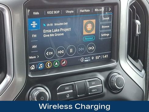 Used 2022 Chevrolet Silverado 2500 LTZ w/ LTZ Premium Package image 21