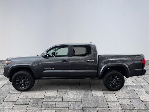 Used 2022 Toyota Tacoma SR5 image 4