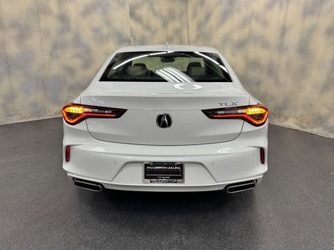 Used 2025 Acura TLX w/ Technology Package image 6
