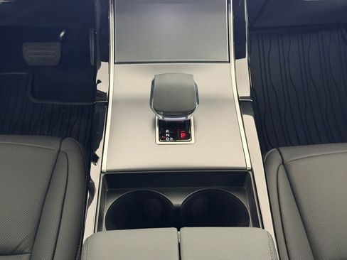 New 2026 Land Rover Range Rover Evoque S image 18