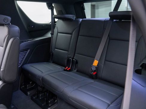 Used 2022 Chevrolet Tahoe Z71 image 22