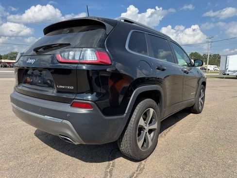 Used 2019 Jeep Cherokee Limited AWD/4WD image 7
