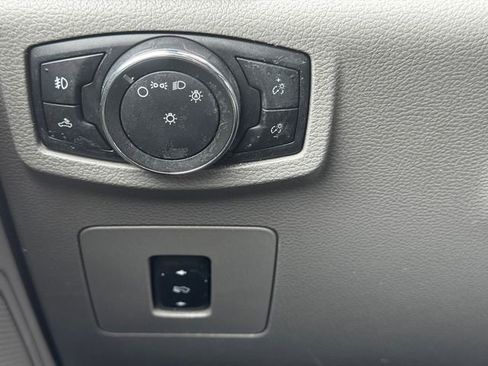 Used 2016 Ford F150 XLT w/ Equipment Group 302A Luxury RWD image 23