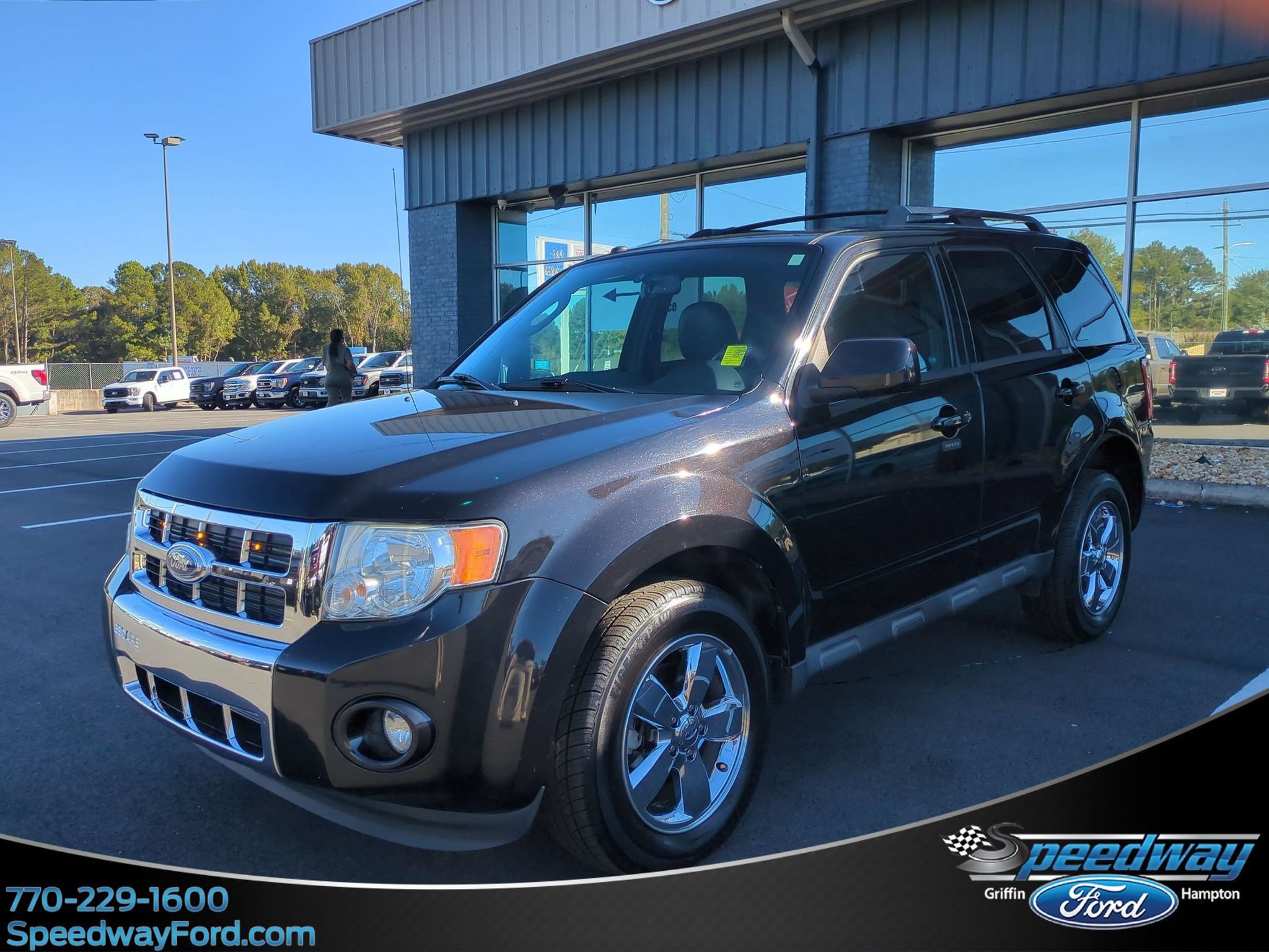 Used 2011 Ford Escape Limited w/ 302A Rapid Spec Order Code FWD image 1