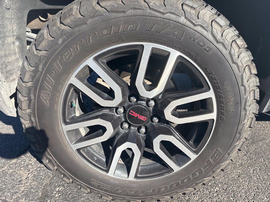 Used 2022 GMC Sierra 1500 AT4 w/ AT4 Premium Package AWD/4WD image 22