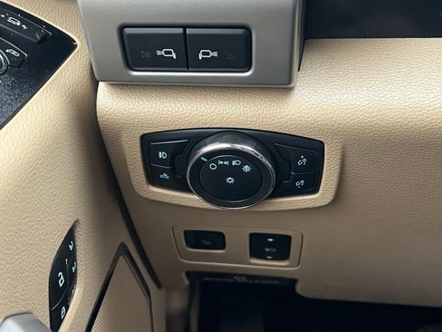 Used 2021 Ford F250 Lariat w/ Lariat Ultimate Package image 32