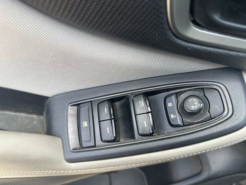 Used 2019 Subaru Forester w/ Alloy Wheel Package AWD/4WD image 7