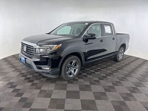 Certified 2023 Honda Ridgeline RTL image 5