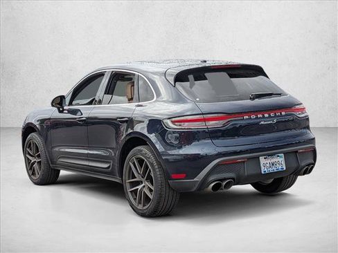 Used 2023 Porsche Macan S AWD/4WD image 8