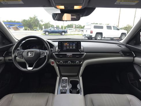 Used 2018 Honda Accord EX-L image 17