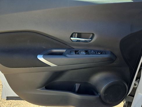 Used 2023 Nissan Kicks SV FWD image 16