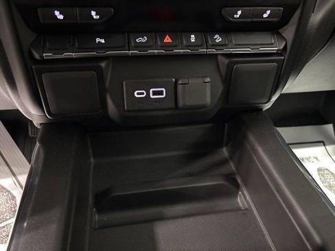 Certified 2022 Chevrolet Silverado 1500 LT Trail Boss w/ Safety Package image 22