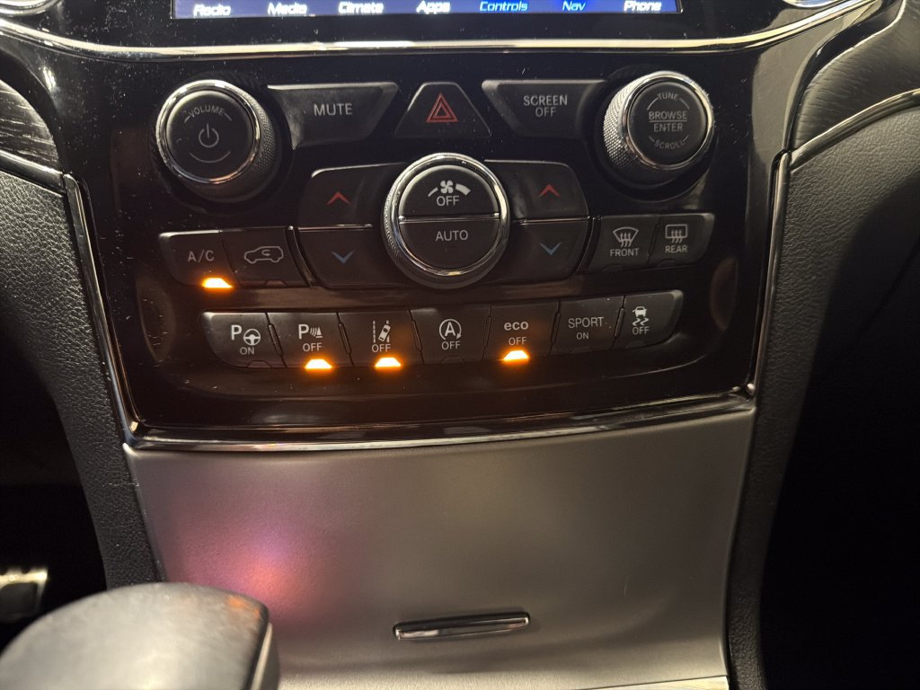 Used 2019 Jeep Grand Cherokee High Altitude AWD/4WD image 11