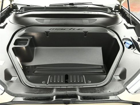 Used 2025 Ford Mustang Mach-E Premium image 30