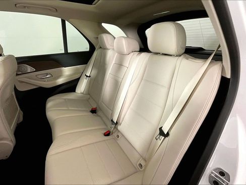 New 2026 Mercedes-Benz GLE 450 4MATIC image 10