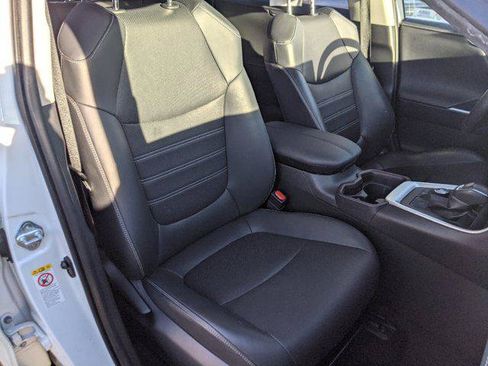 Certified 2019 Toyota RAV4 Limited w/ Advanced Technology Package AWD/4WD image 18