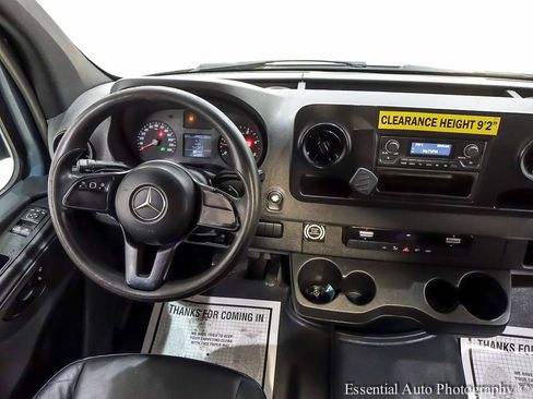 Used 2019 Mercedes-Benz Sprinter 170 image 9