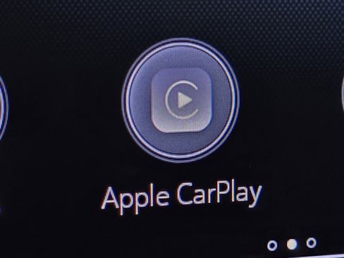 Used 2018 GMC Terrain SLT w/ Preferred Package image 3