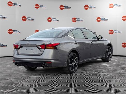 Certified 2024 Nissan Altima 2.5 SR image 5