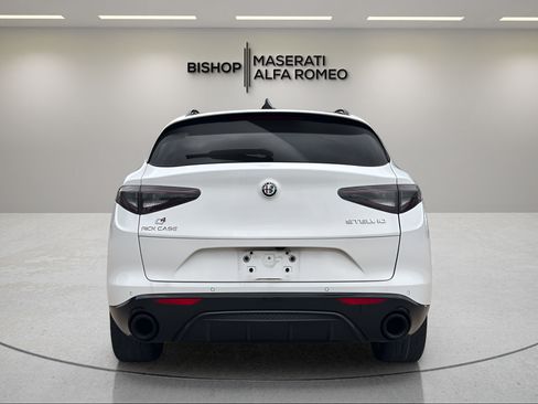 Used 2024 Alfa Romeo Stelvio Veloce AWD/4WD image 4