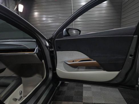 Used 2023 Lucid Air Grand Touring image 34