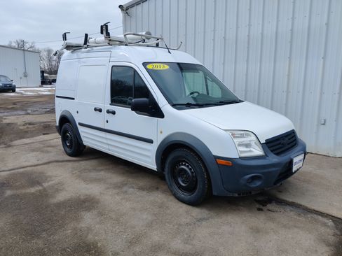 Used 2013 Ford Transit Connect XL image 2