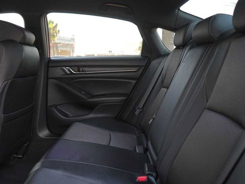 Used 2020 Honda Accord Sport image 14