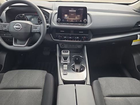 New 2026 Nissan Rogue SV w/ Cold Weather Package image 17